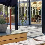 Blomme's Place Otel