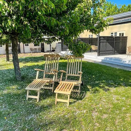 Blomme's Place