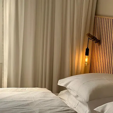 Blomme's Place * Snogebæk