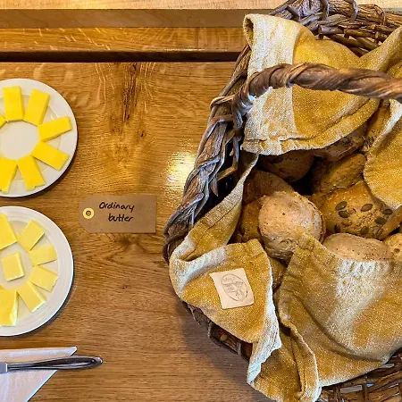 Blomme's Place Snogebaek