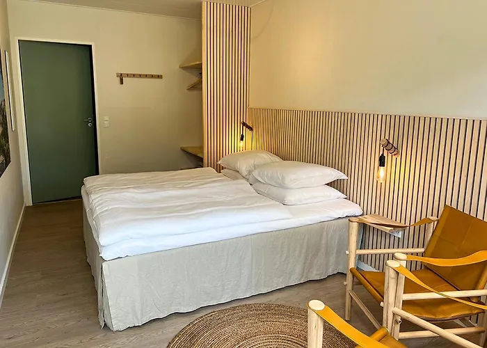 Blomme's Place Hotel *