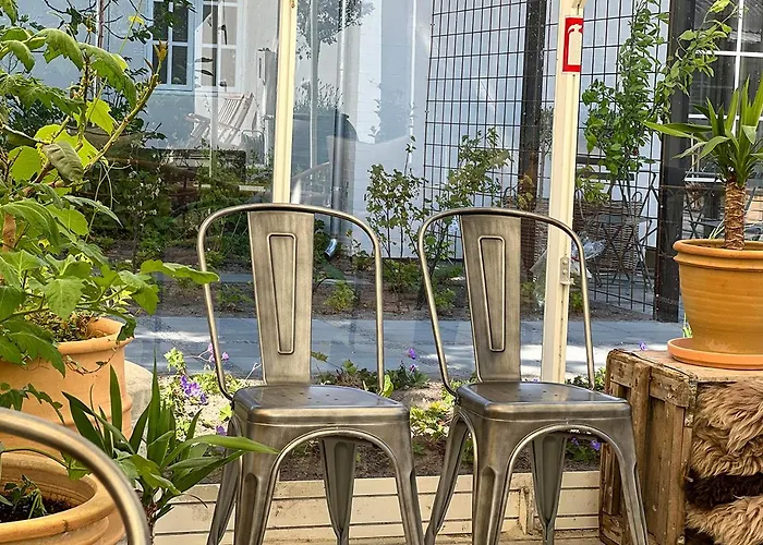 Hotel Blomme's Place